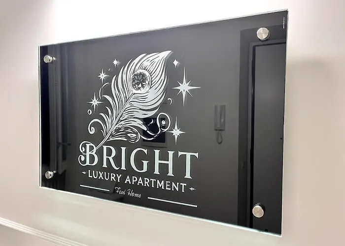 Bright Luxury - Roma