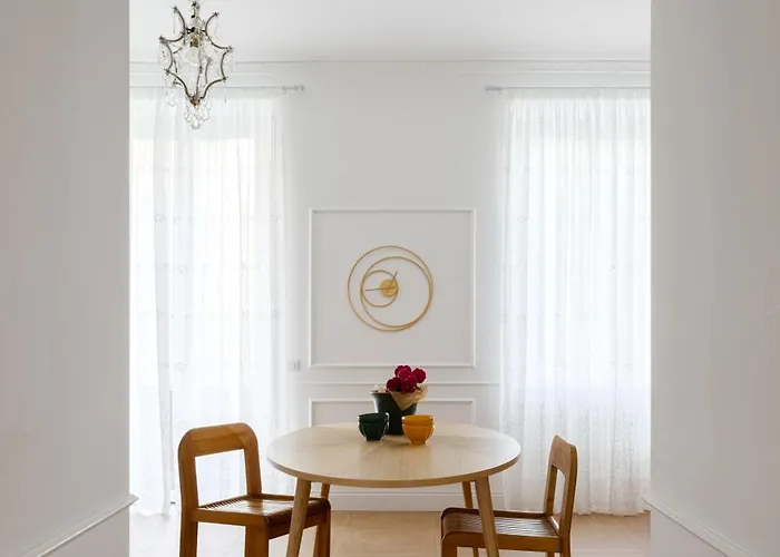 Bright Luxury - * Roma