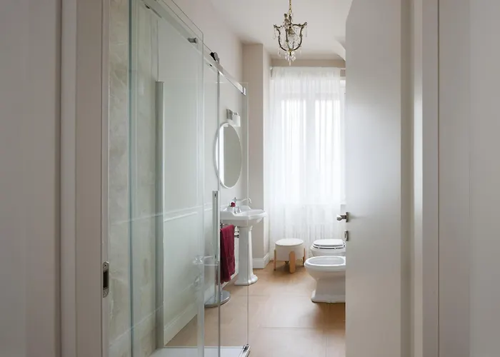 Bright Luxury - Roma