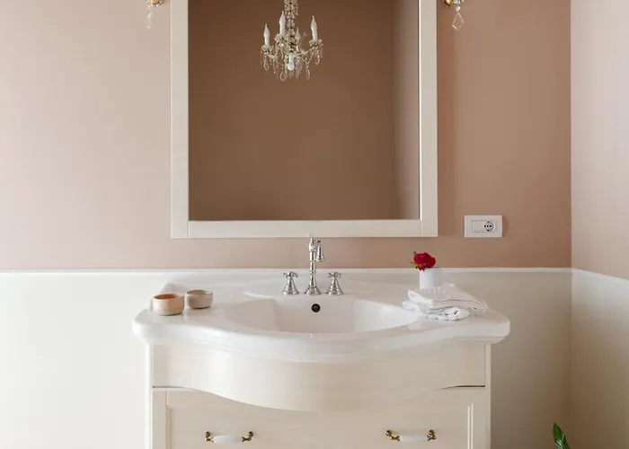 Bright Luxury - * Roma